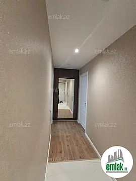 Satılır 2 otaqlı köhnə tikili 55 m²