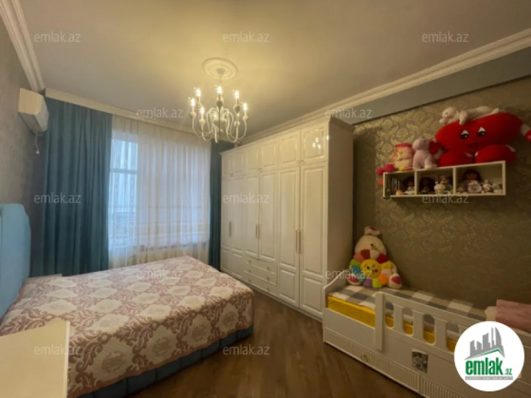 Satılır 2 otaqlı yeni tikili 96 m²