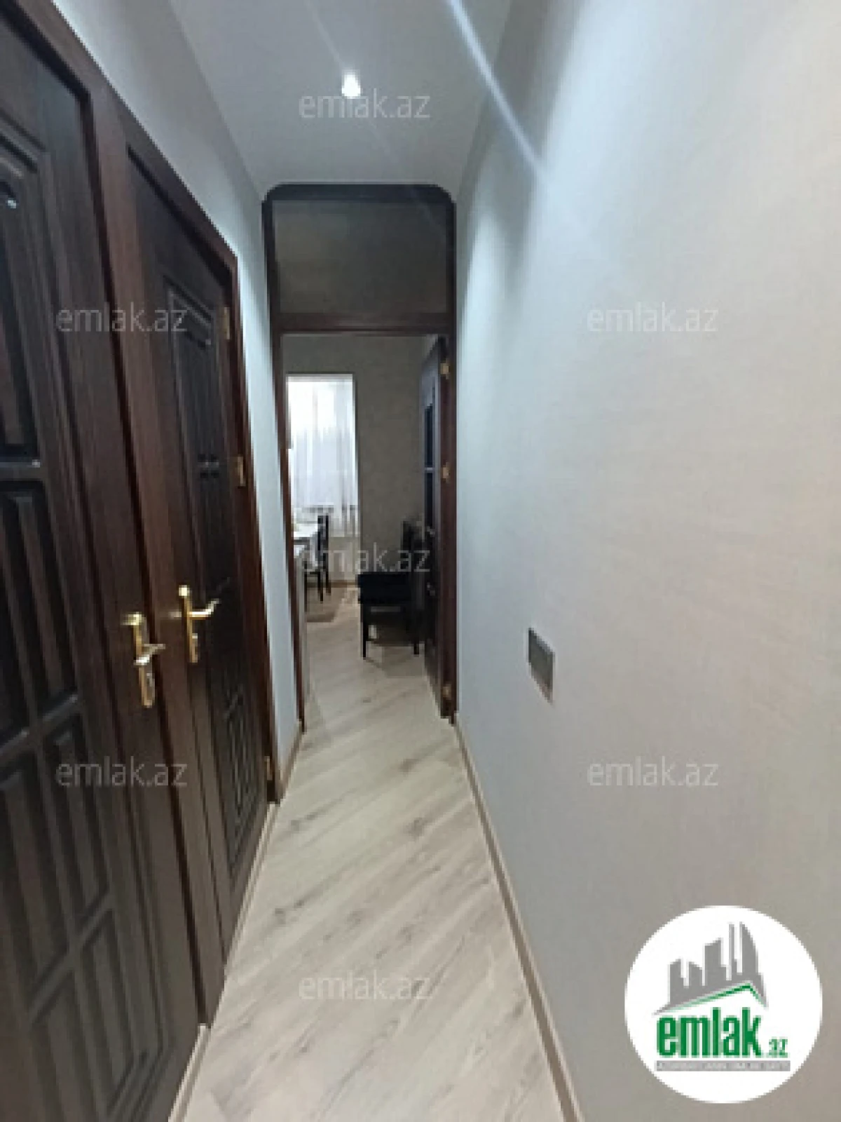 Satılır 3 otaqlı köhnə tikili 85 m²