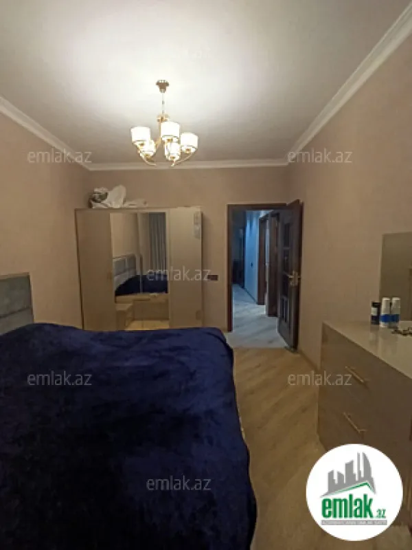 Satılır 3 otaqlı köhnə tikili 85 m²