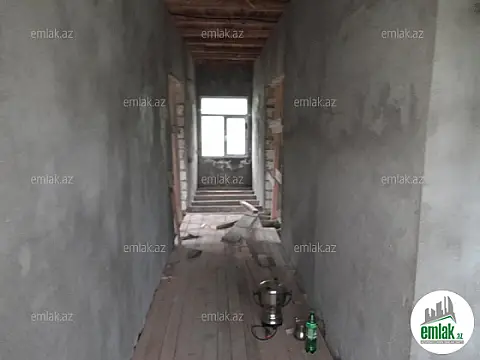 Satılır 6 otaqlı mənzil 200 m²