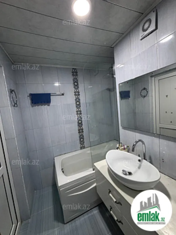 Satılır 2 otaqlı yeni tikili 66 m²