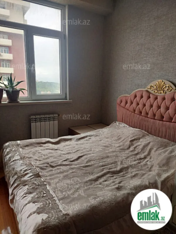Satılır 2 otaqlı yeni tikili 70.5 m²