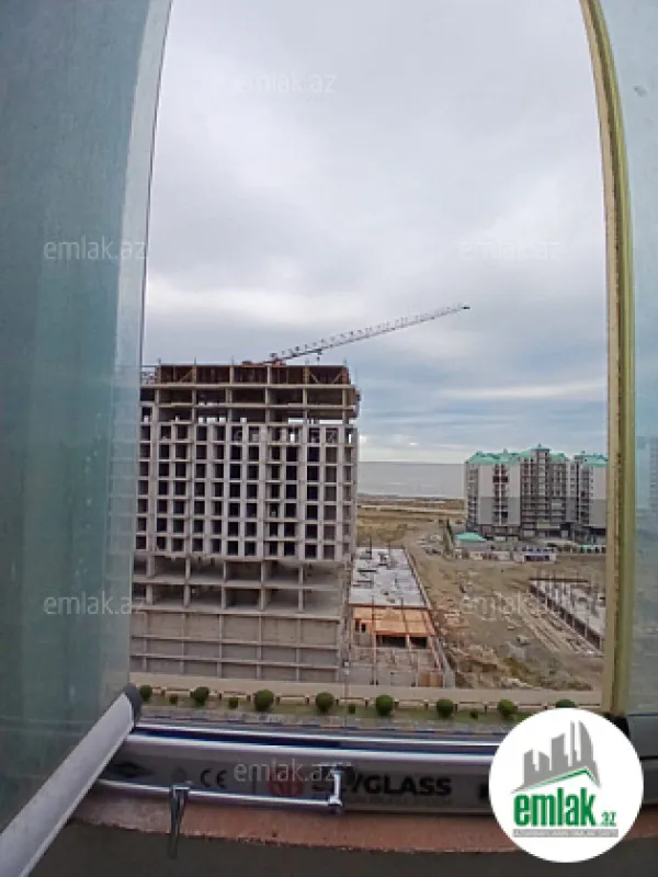 Satılır 2 otaqlı yeni tikili 70.5 m²