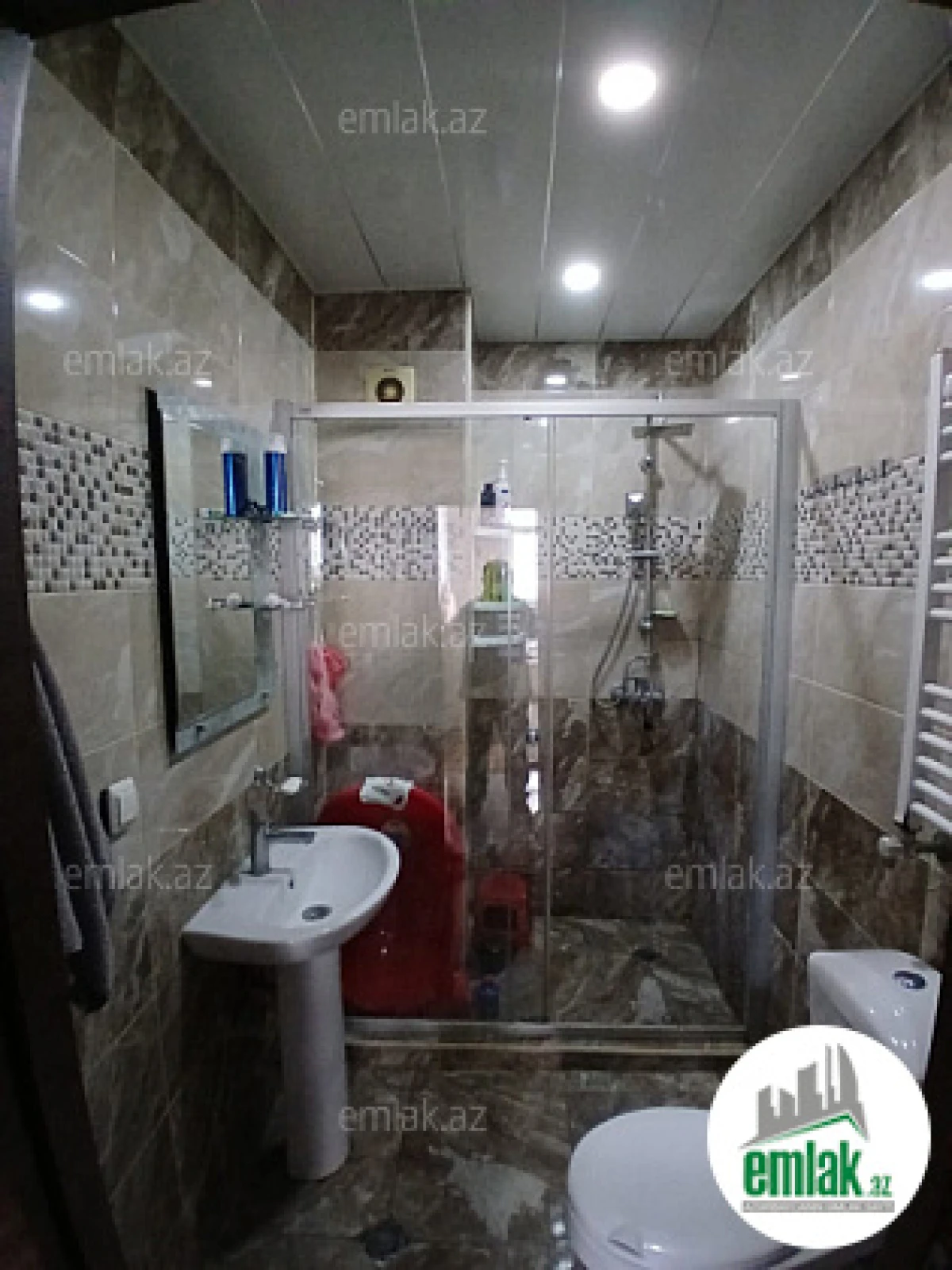 Satılır 2 otaqlı yeni tikili 70.5 m²