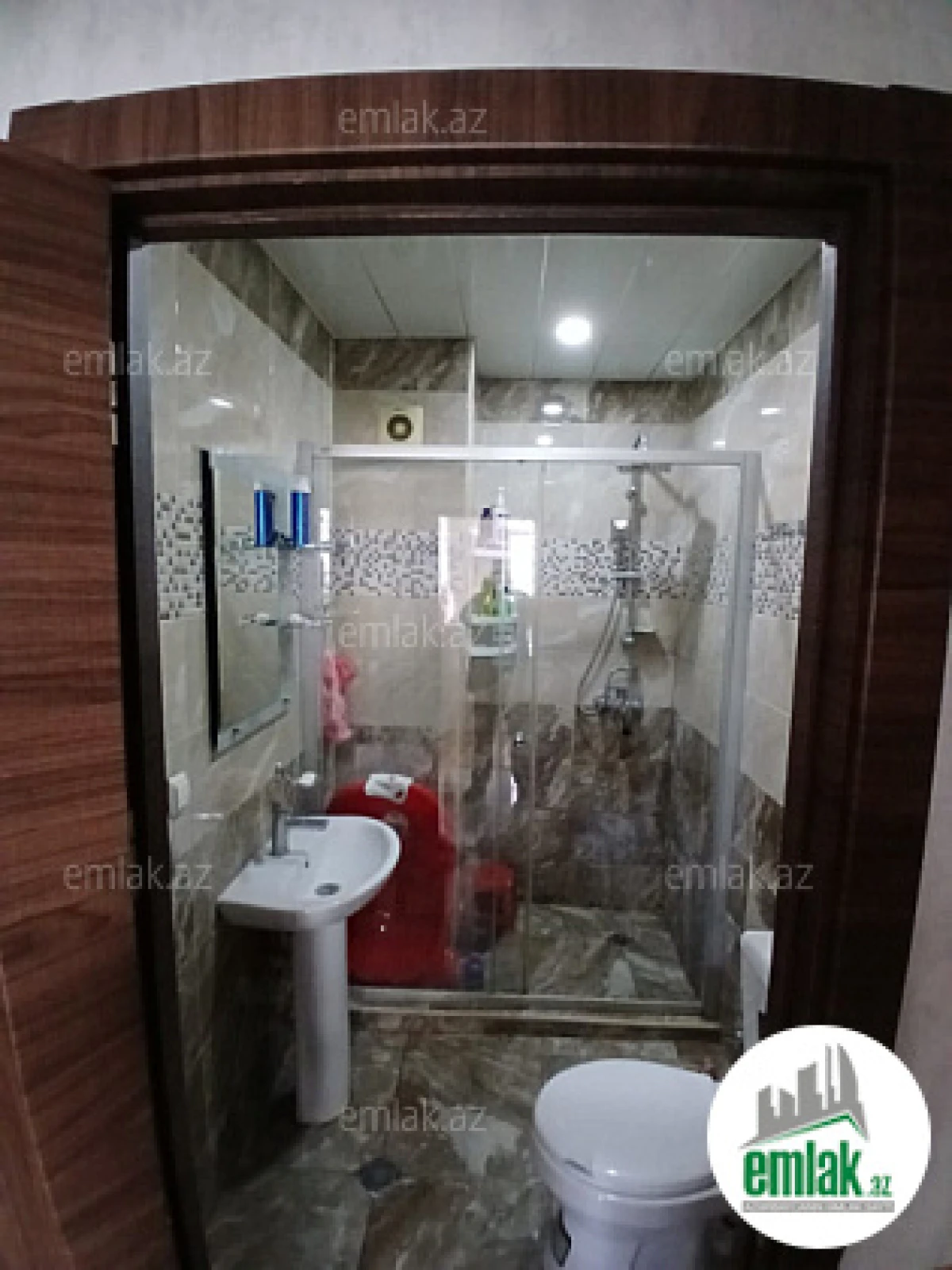 Satılır 2 otaqlı yeni tikili 70.5 m²