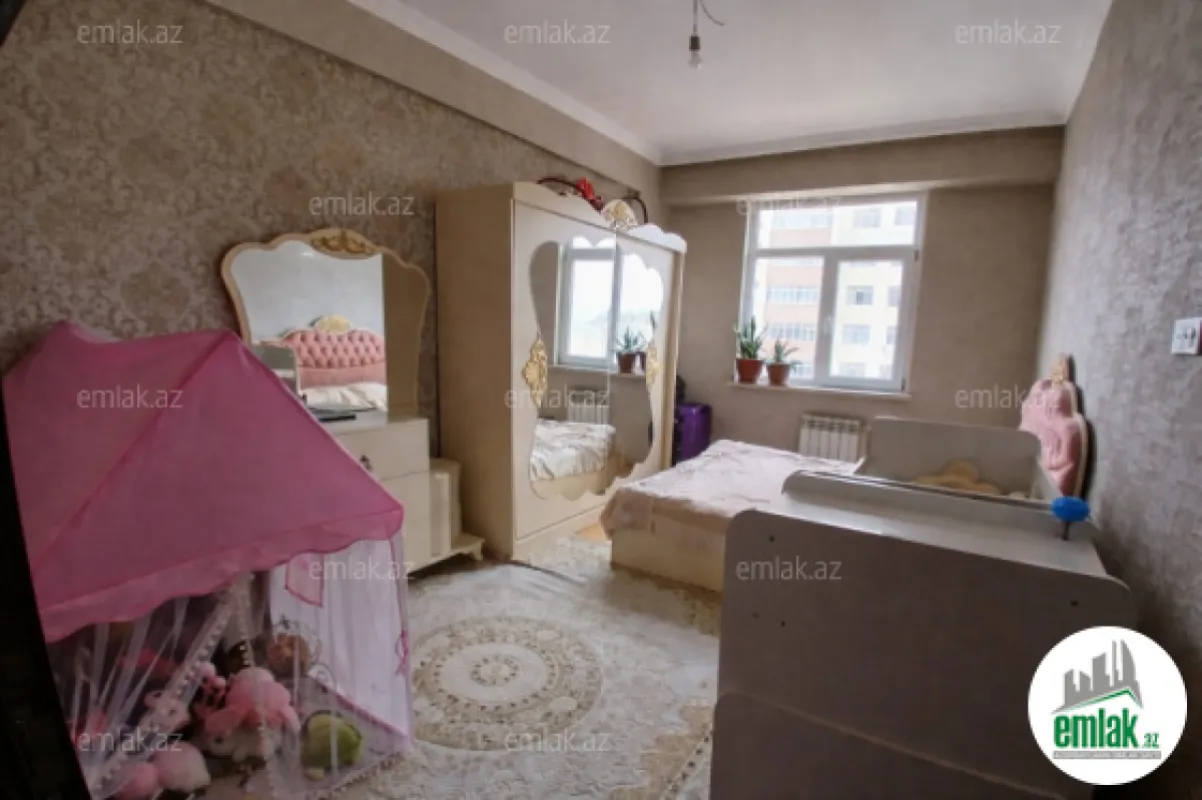 Satılır 2 otaqlı yeni tikili 70.5 m²