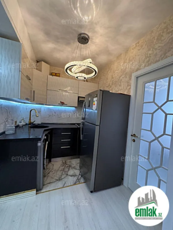 Satılır 2 otaqlı yeni tikili 56 m²