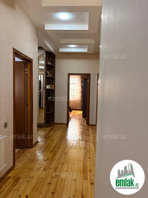 Satılır 4 otaqlı həyət evi 144 m²