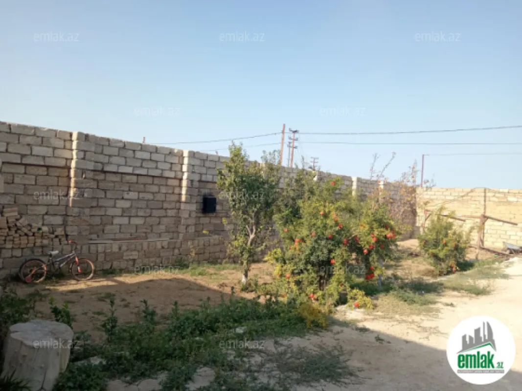 Satılır 4 otaqlı həyət evi 144 m²