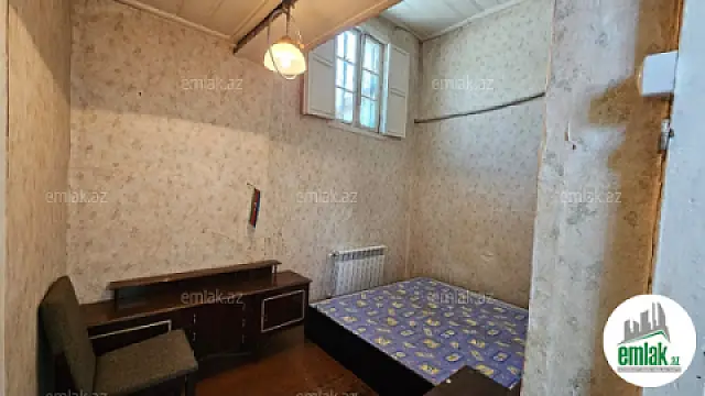 Satılır 3 otaqlı köhnə tikili 55 m²
