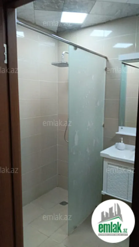 Satılır 3 otaqlı yeni tikili 109 m²