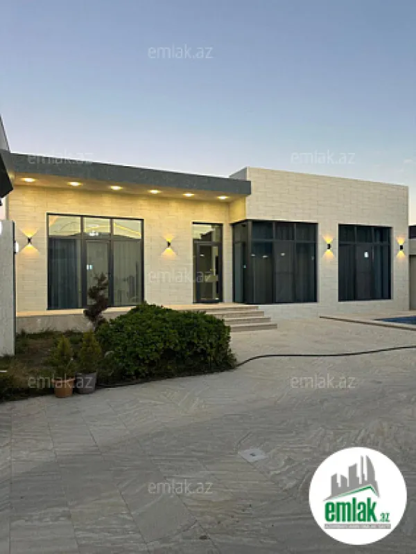 Satılır 4 otaqlı mənzil 180 m²