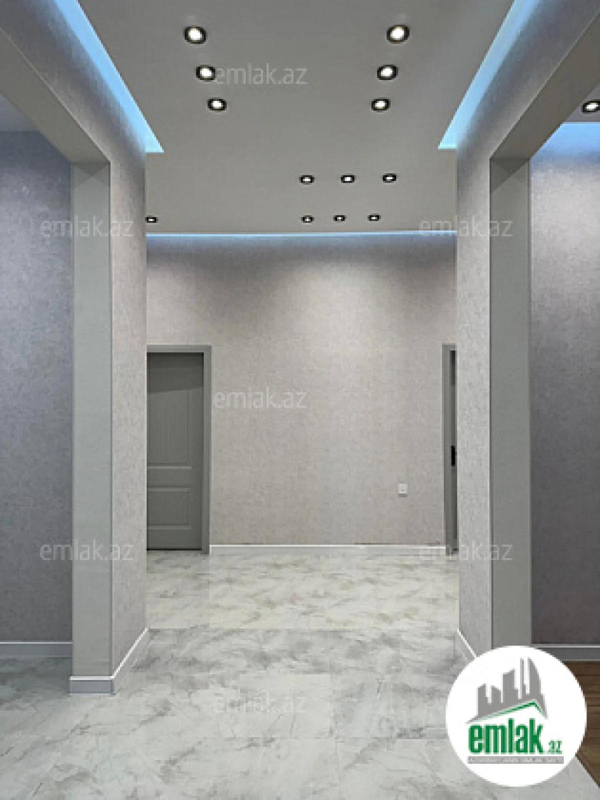 Satılır 4 otaqlı mənzil 180 m²