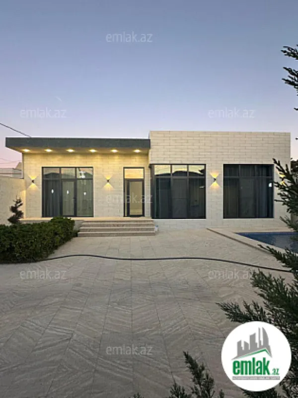 Satılır 4 otaqlı mənzil 180 m²