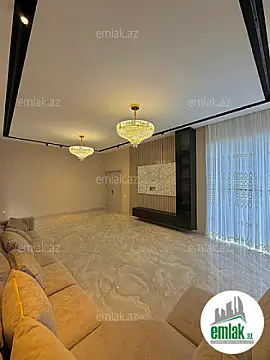 Satılır 4 otaqlı mənzil 200 m²
