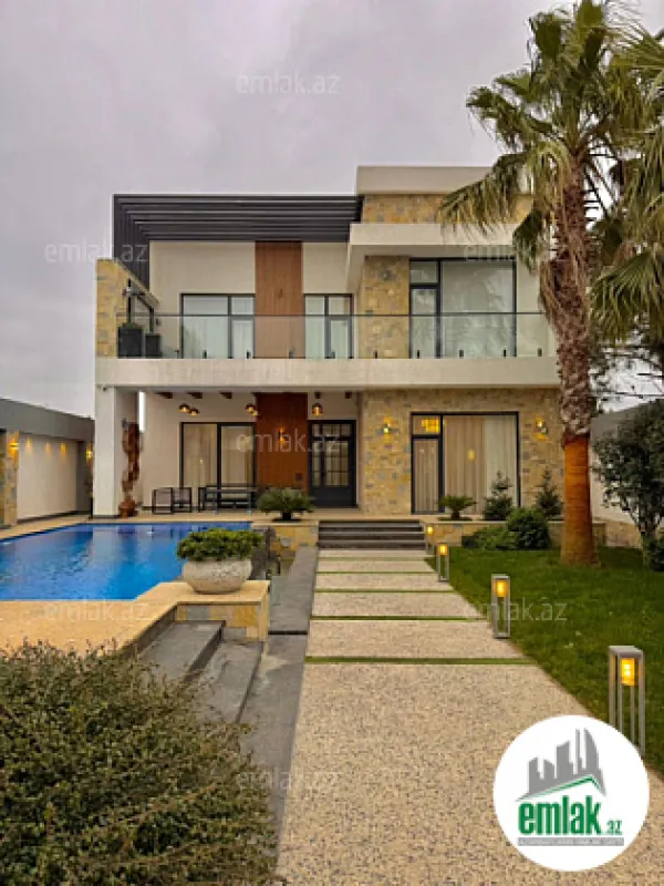 Satılır 5 otaqlı mənzil 300 m²