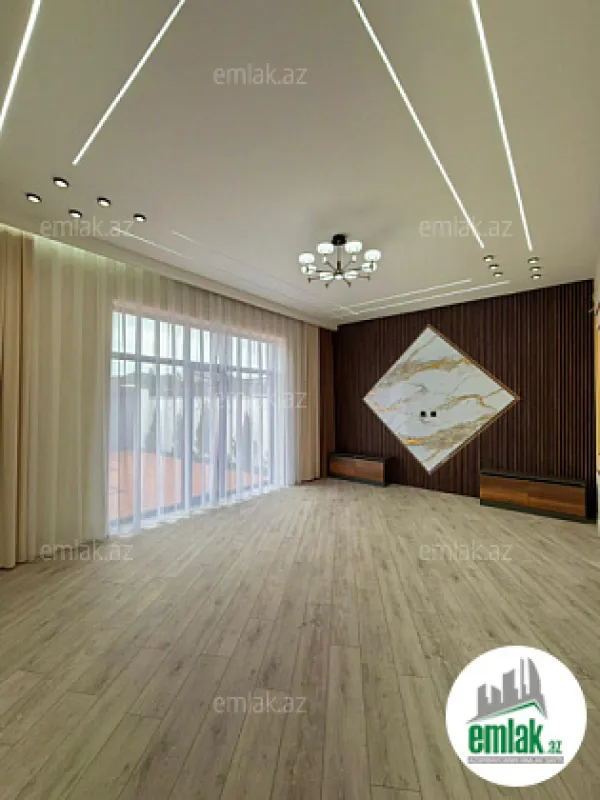 Satılır 4 otaqlı mənzil 150 m²