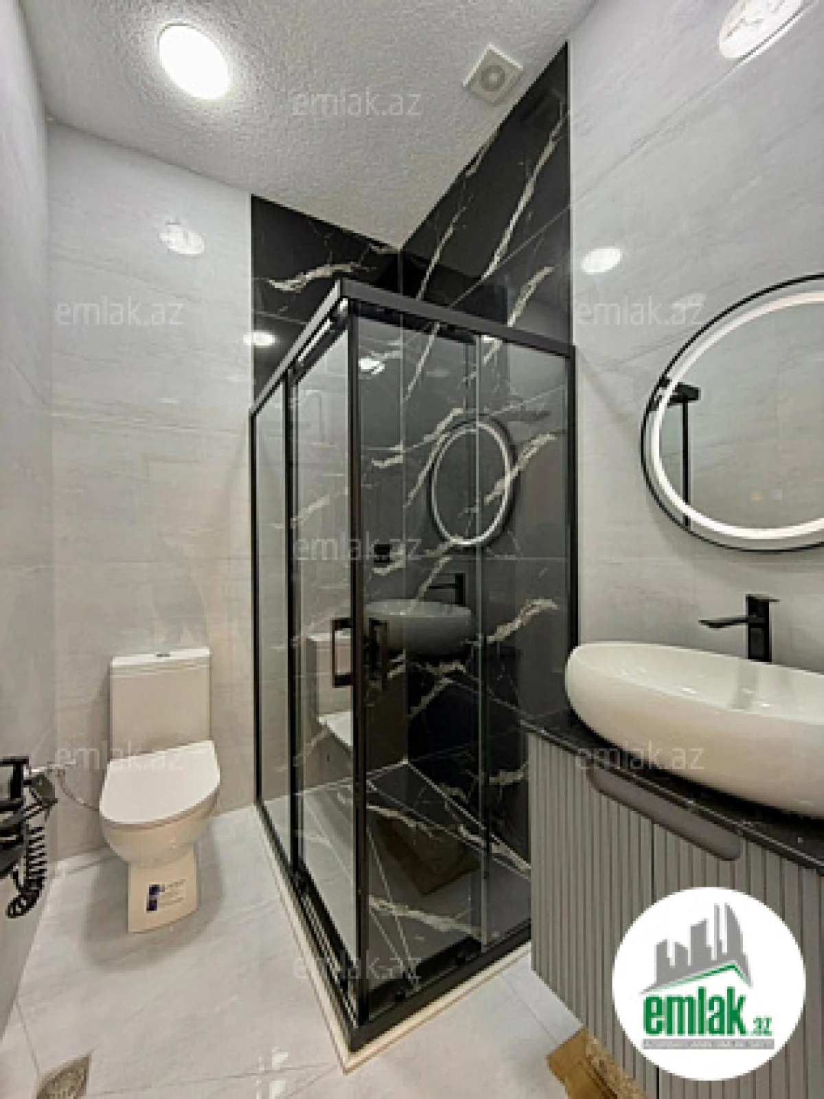 Satılır 4 otaqlı mənzil 150 m²