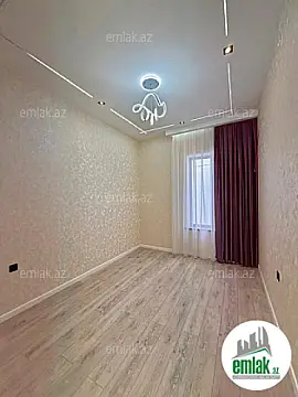 Satılır 4 otaqlı mənzil 150 m²
