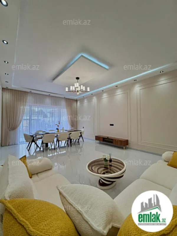 Satılır 4 otaqlı mənzil 180 m²
