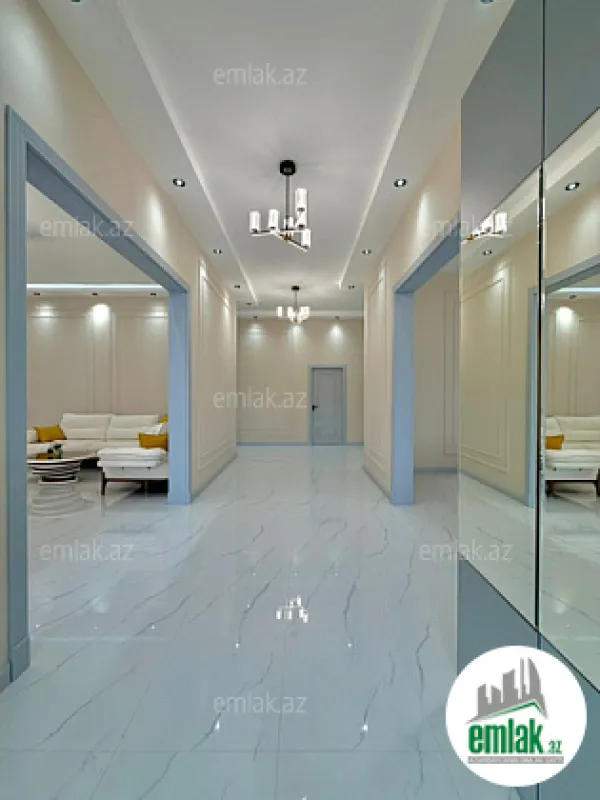 Satılır 4 otaqlı mənzil 180 m²