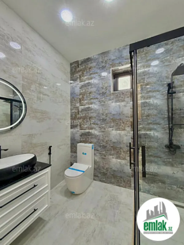 Satılır 4 otaqlı mənzil 180 m²