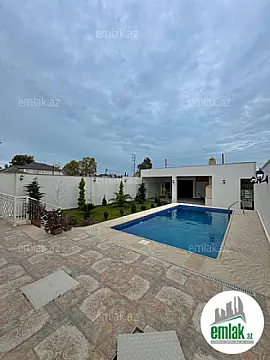 Satılır 4 otaqlı mənzil 170 m²