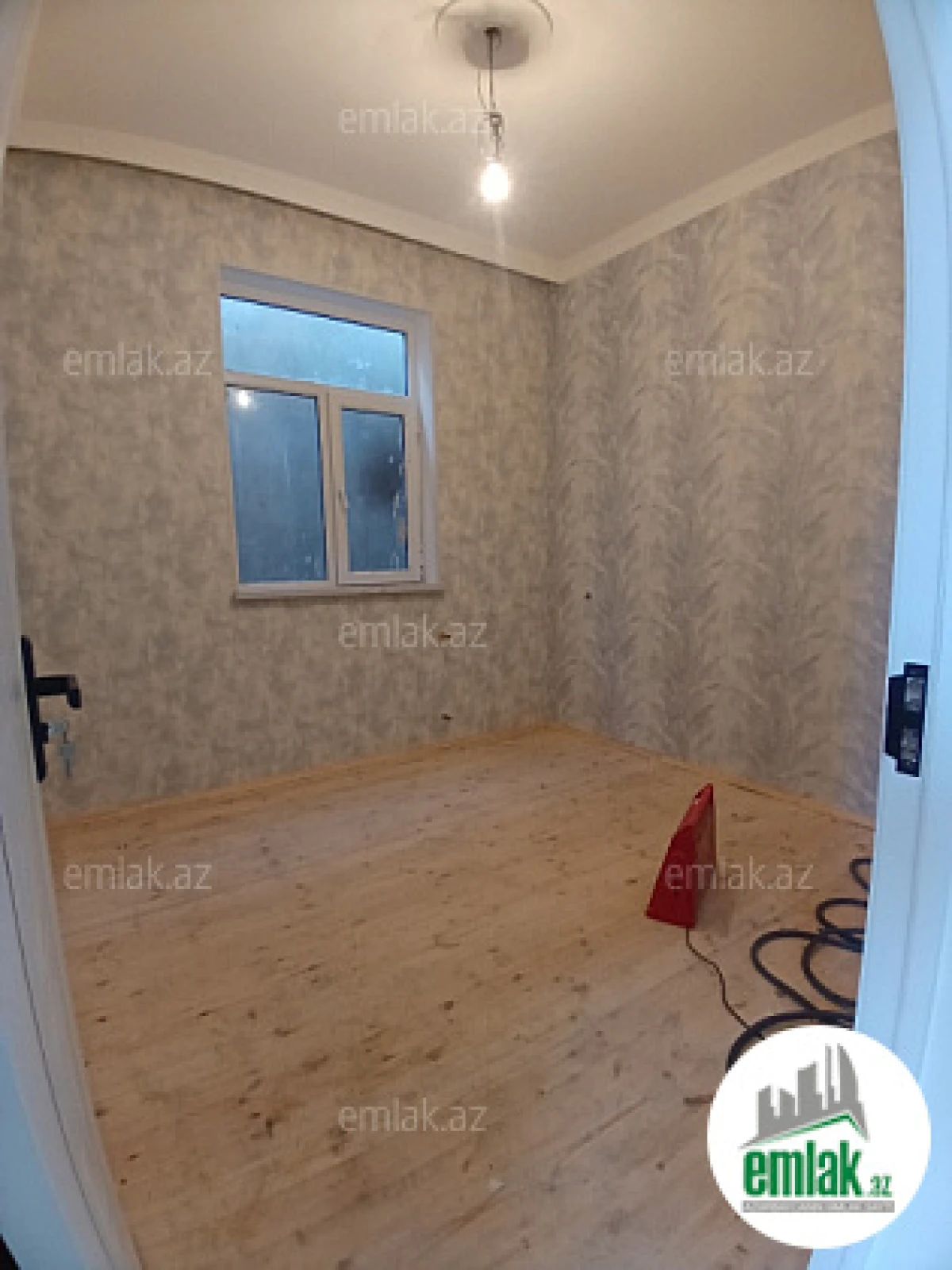 Satılır 3 otaqlı həyət evi 55 m²