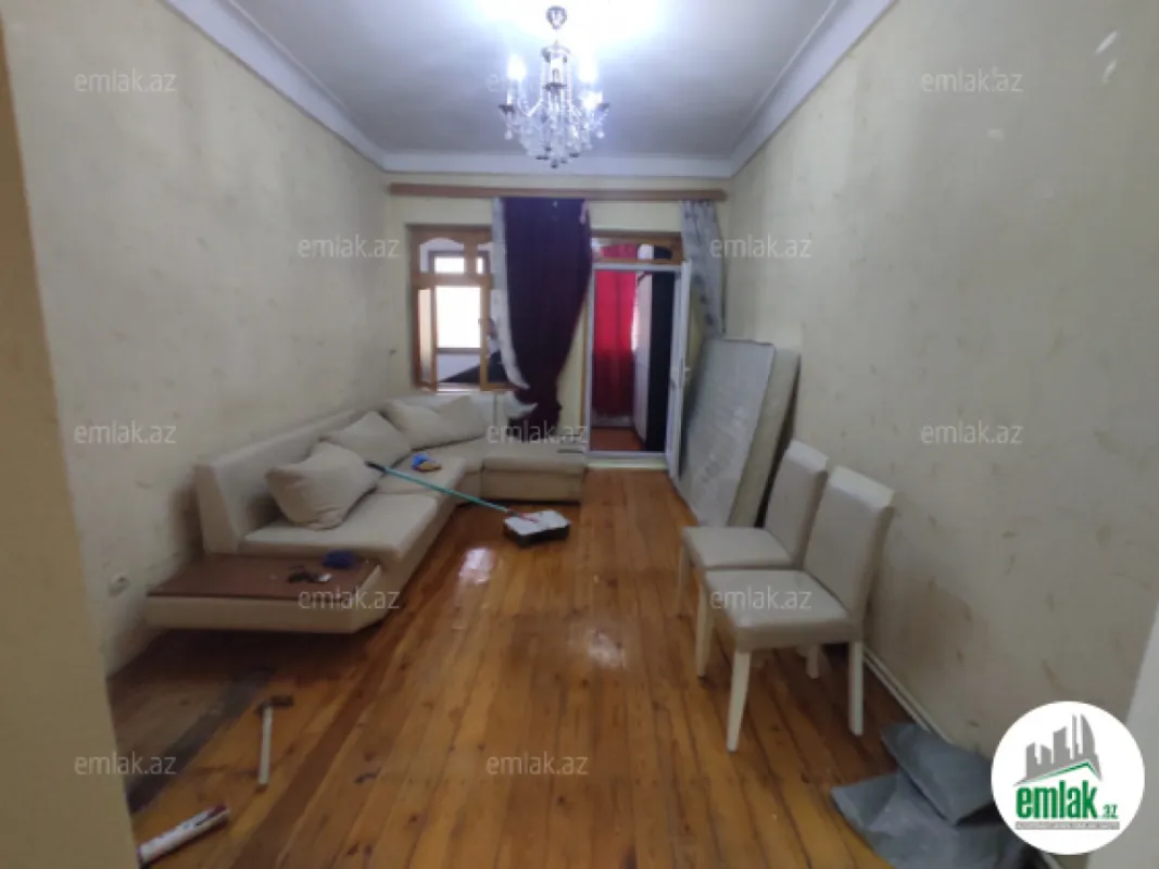 Satılır 3 otaqlı köhnə tikili 65 m²
