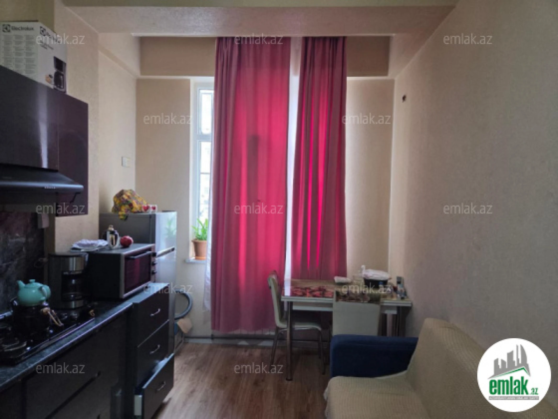 Satılır 1 otaqlı yeni tikili 44 m²