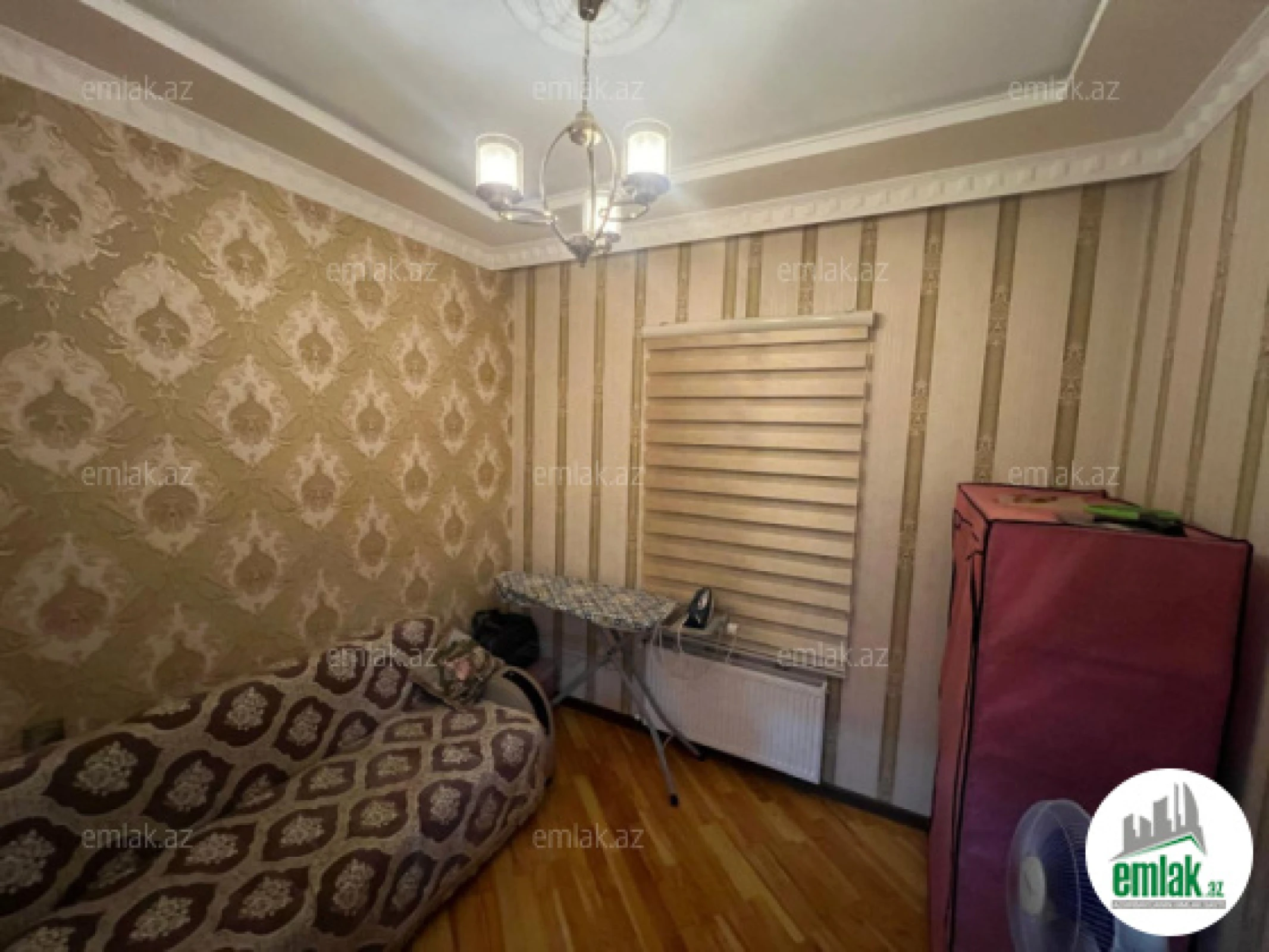 Satılır 6 otaqlı həyət evi 250 m²