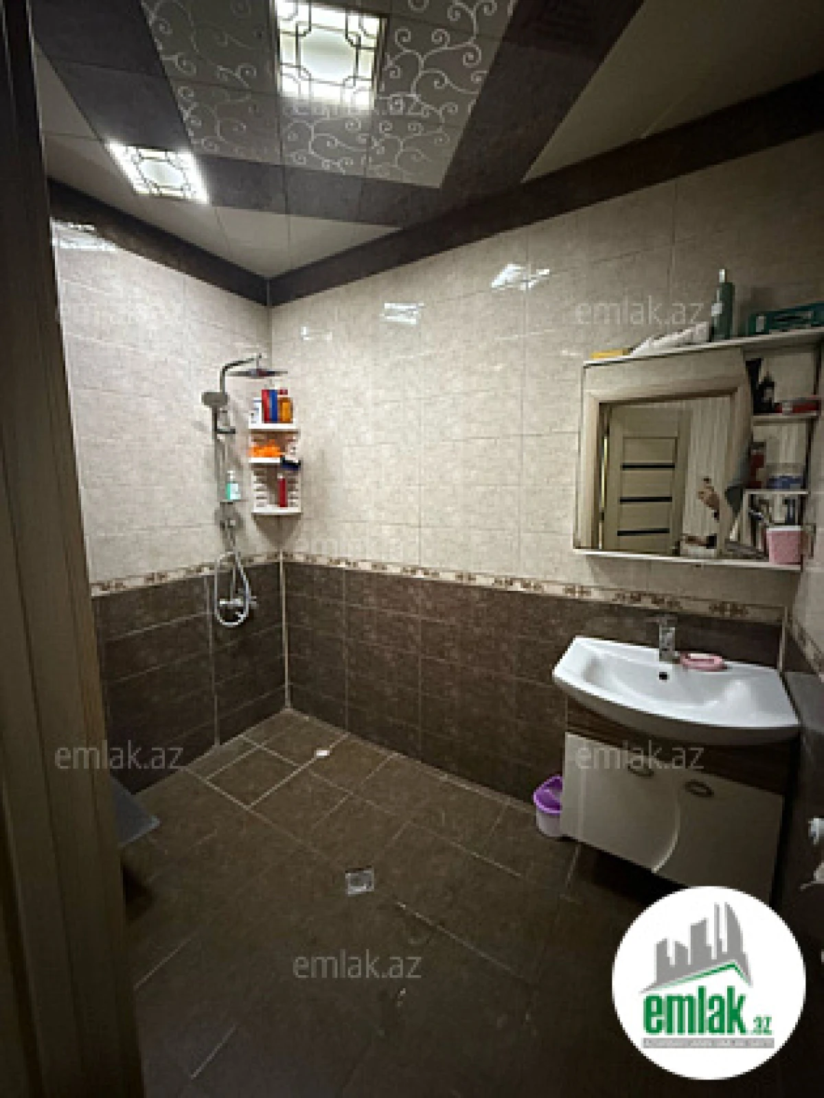 Satılır 2 otaqlı yeni tikili 90 m²