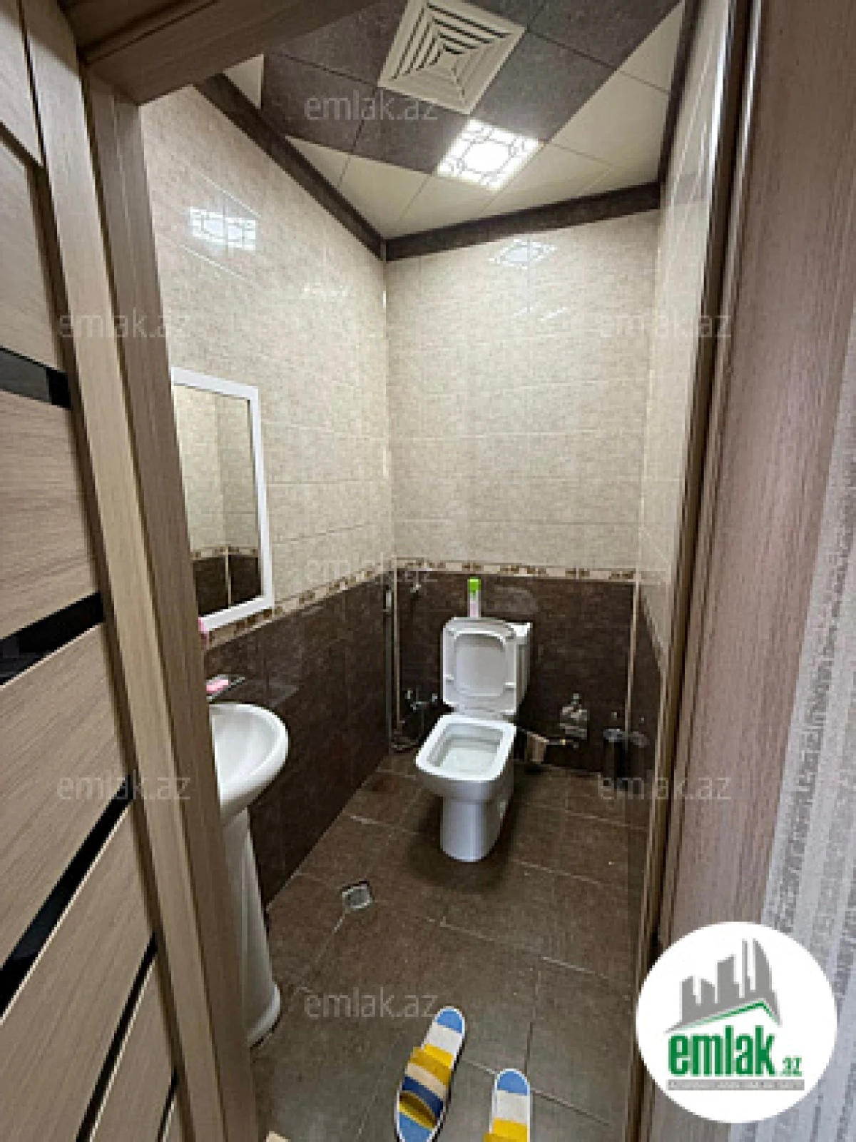 Satılır 2 otaqlı yeni tikili 90 m²