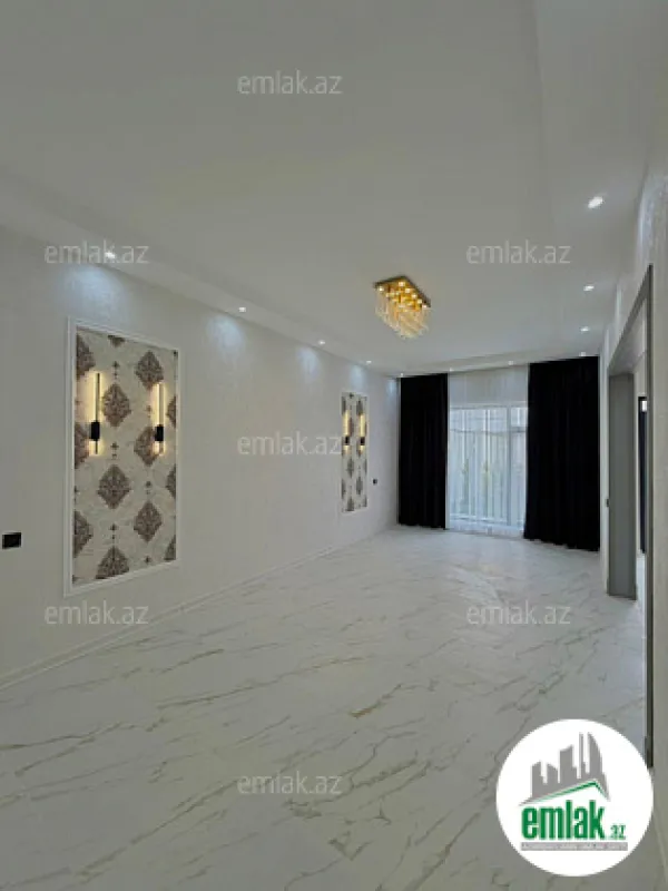 Satılır 4 otaqlı mənzil 180 m²
