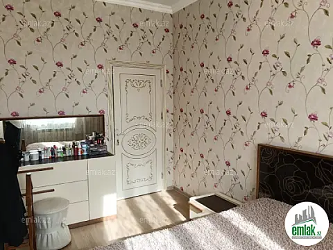 Satılır 3 otaqlı yeni tikili 90 m²