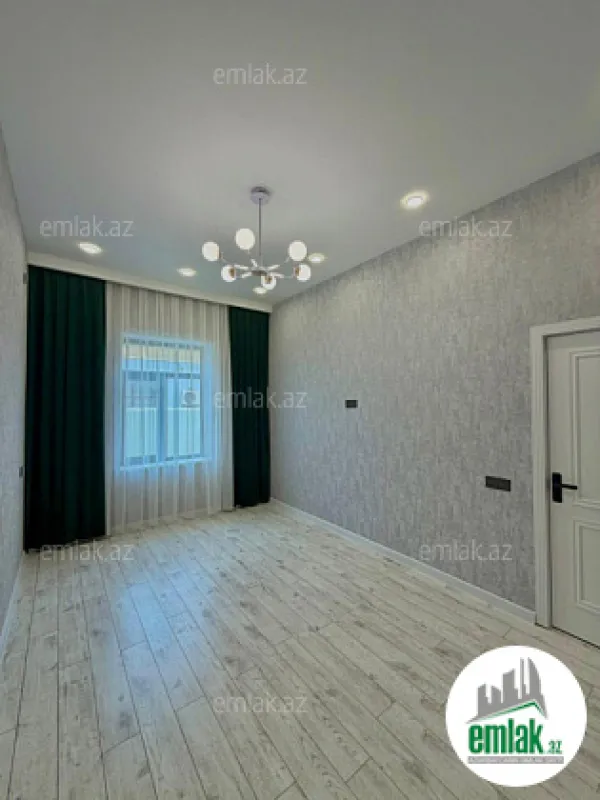 Satılır 4 otaqlı mənzil 150 m²