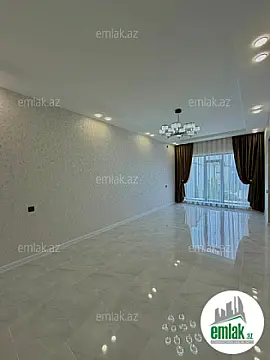Satılır 4 otaqlı mənzil 150 m²