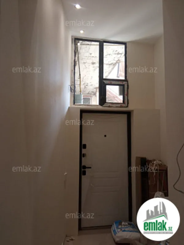 Satılır 2 otaqlı köhnə tikili 44 m²