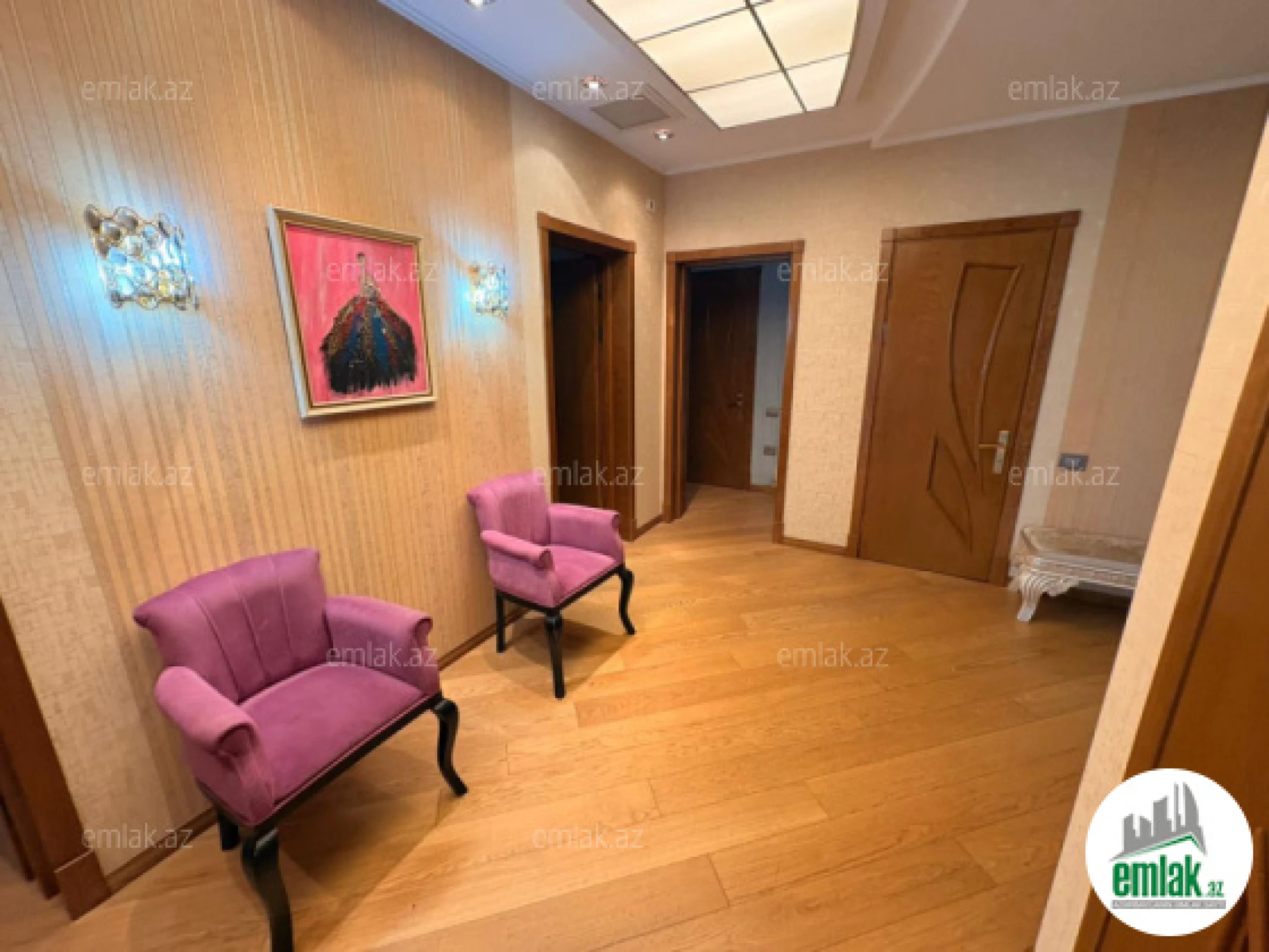 Satılır 4 otaqlı yeni tikili 180 m²