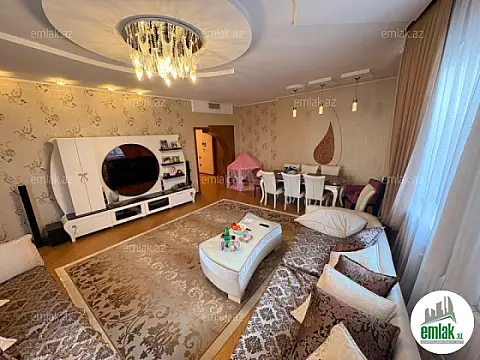 Satılır 4 otaqlı yeni tikili 180 m²