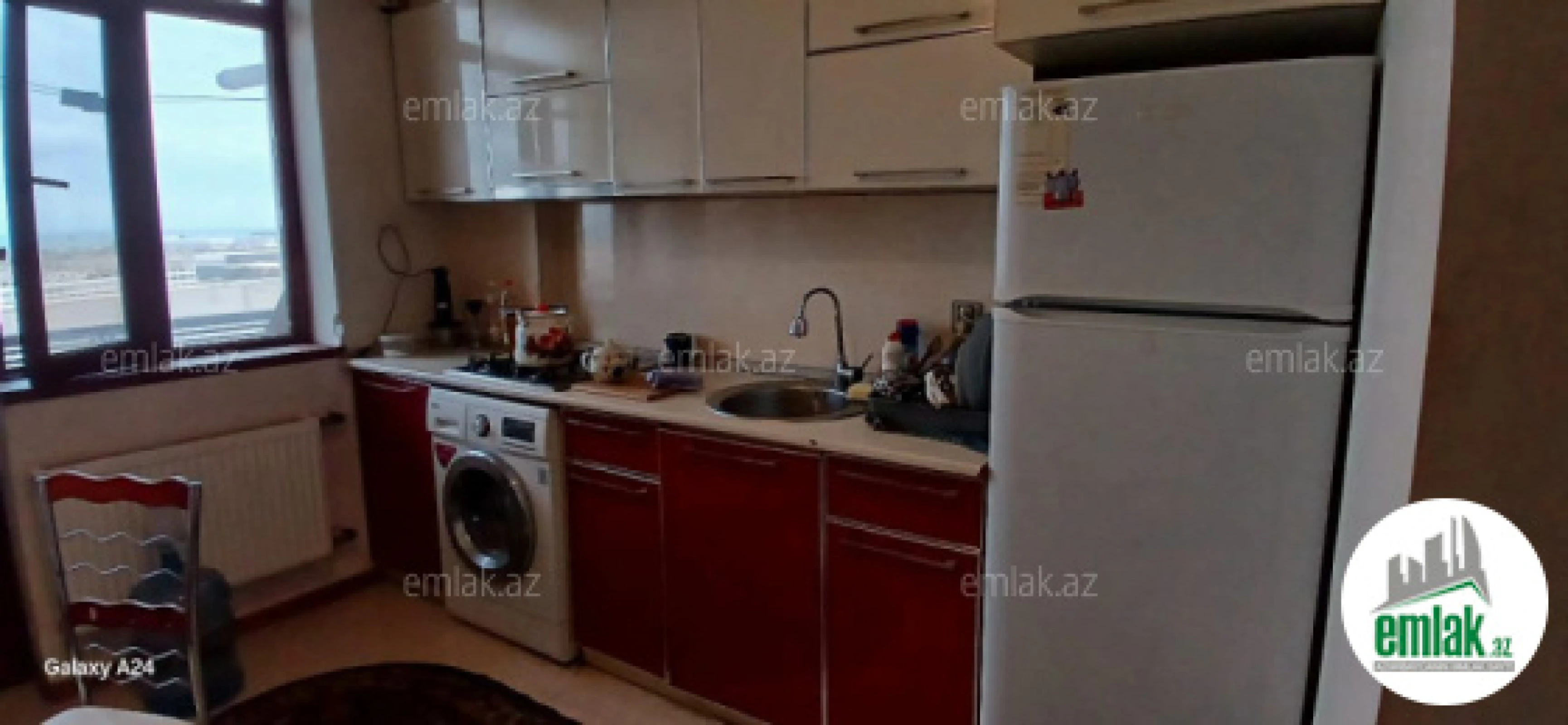 Satılır 3 otaqlı yeni tikili 90 m²