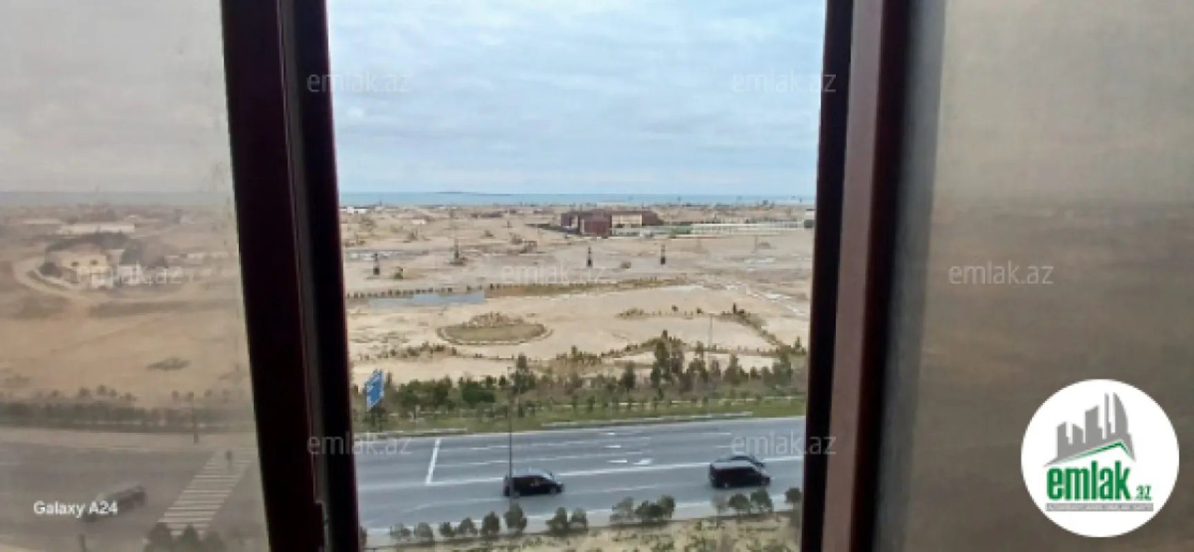 Satılır 3 otaqlı yeni tikili 90 m²