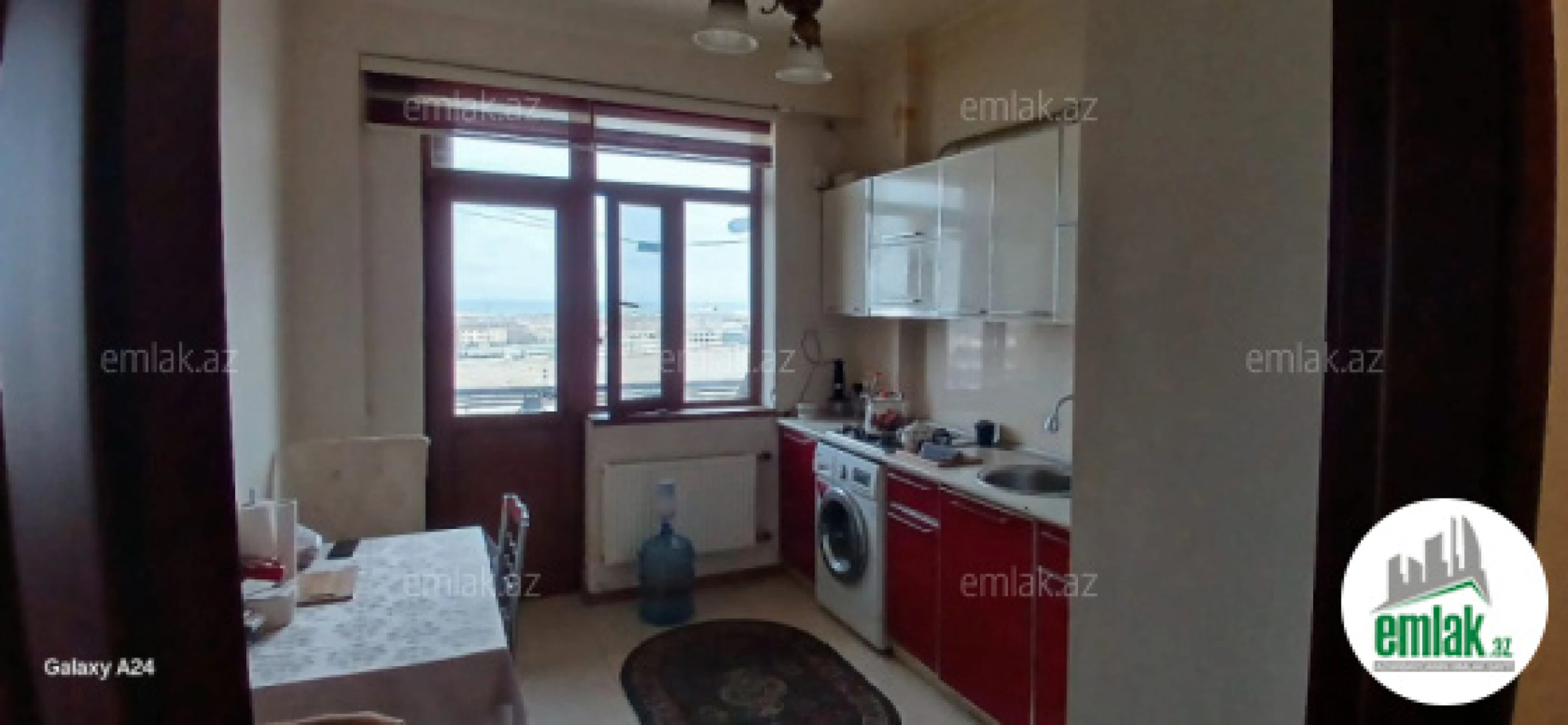 Satılır 3 otaqlı yeni tikili 90 m²