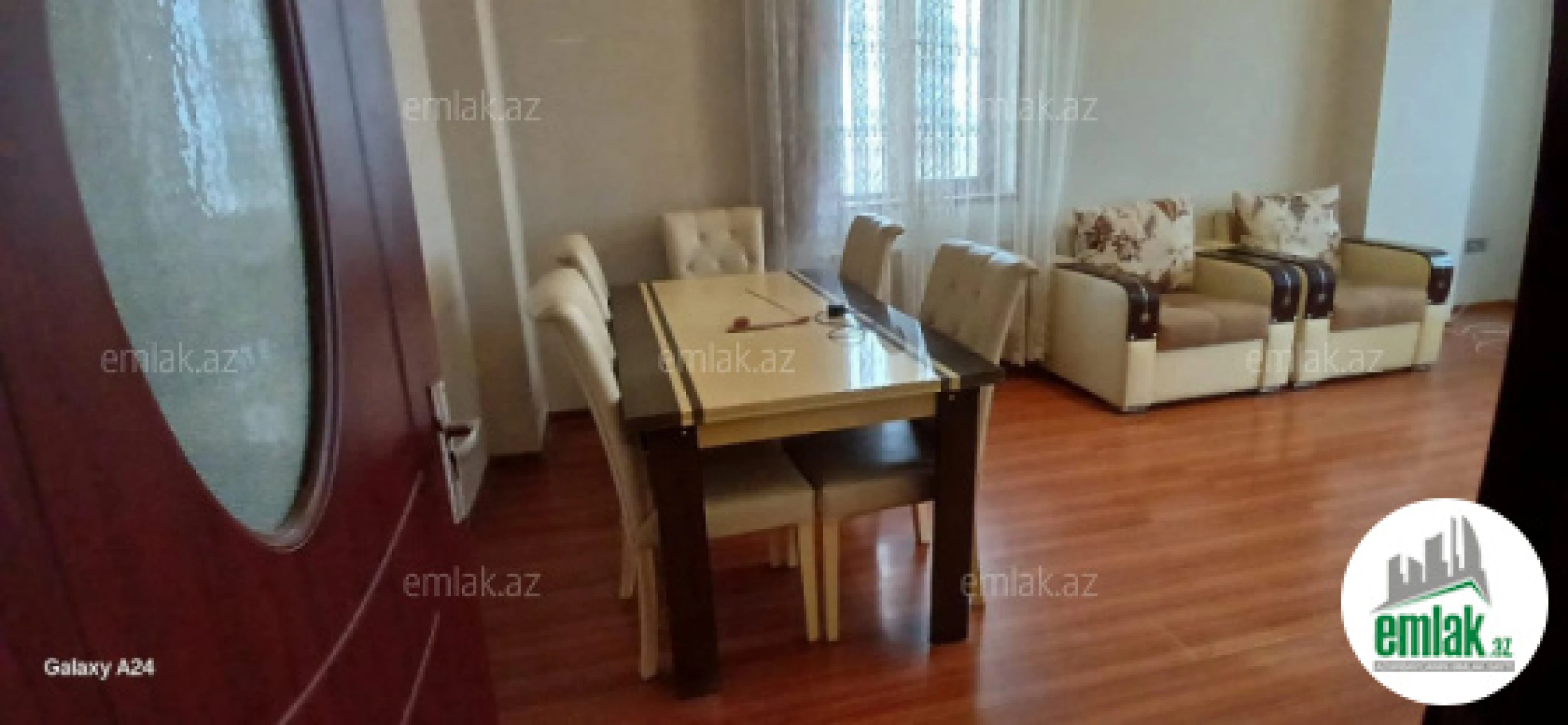 Satılır 3 otaqlı yeni tikili 90 m²