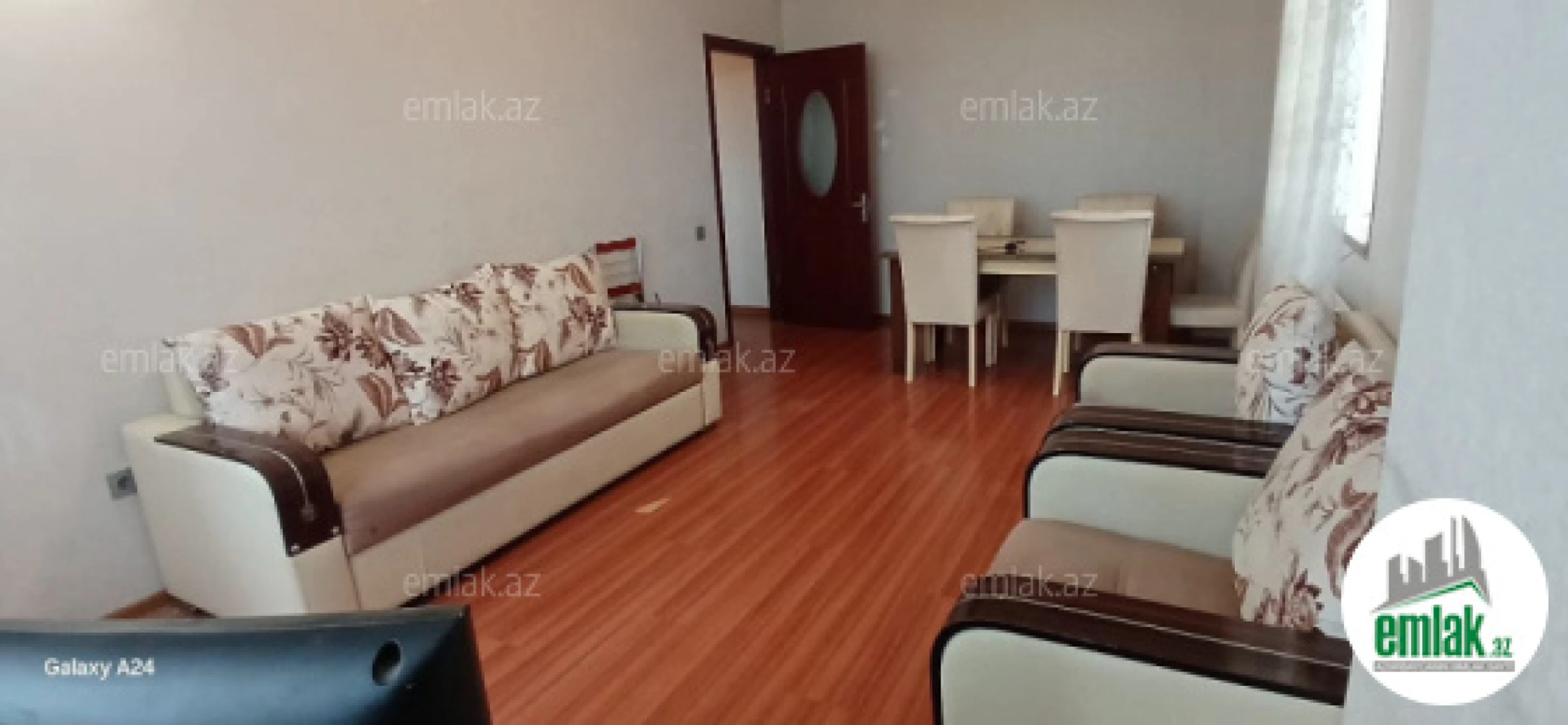 Satılır 3 otaqlı yeni tikili 90 m²