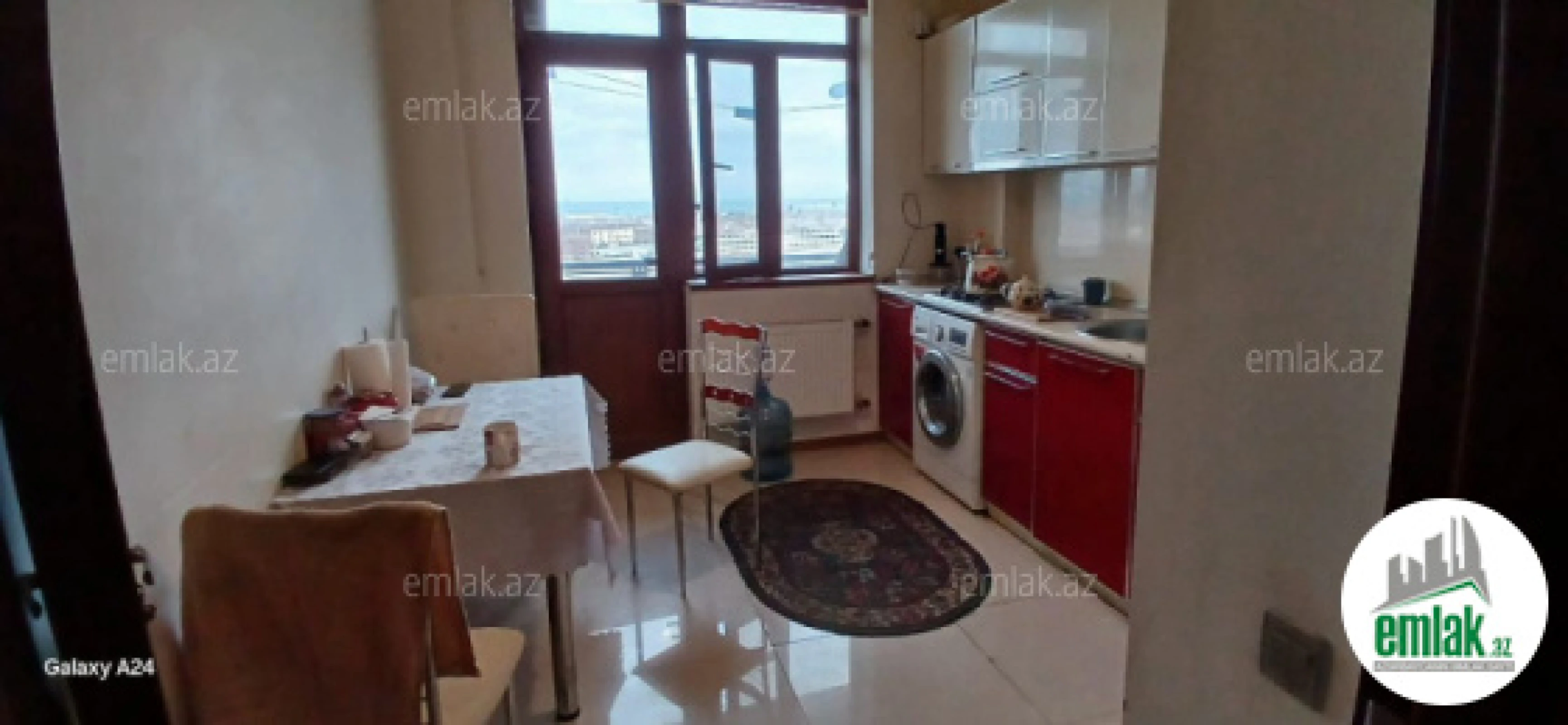 Satılır 3 otaqlı yeni tikili 90 m²