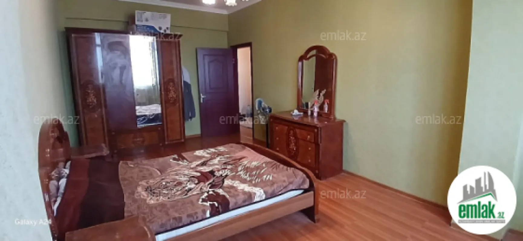 Satılır 3 otaqlı yeni tikili 90 m²