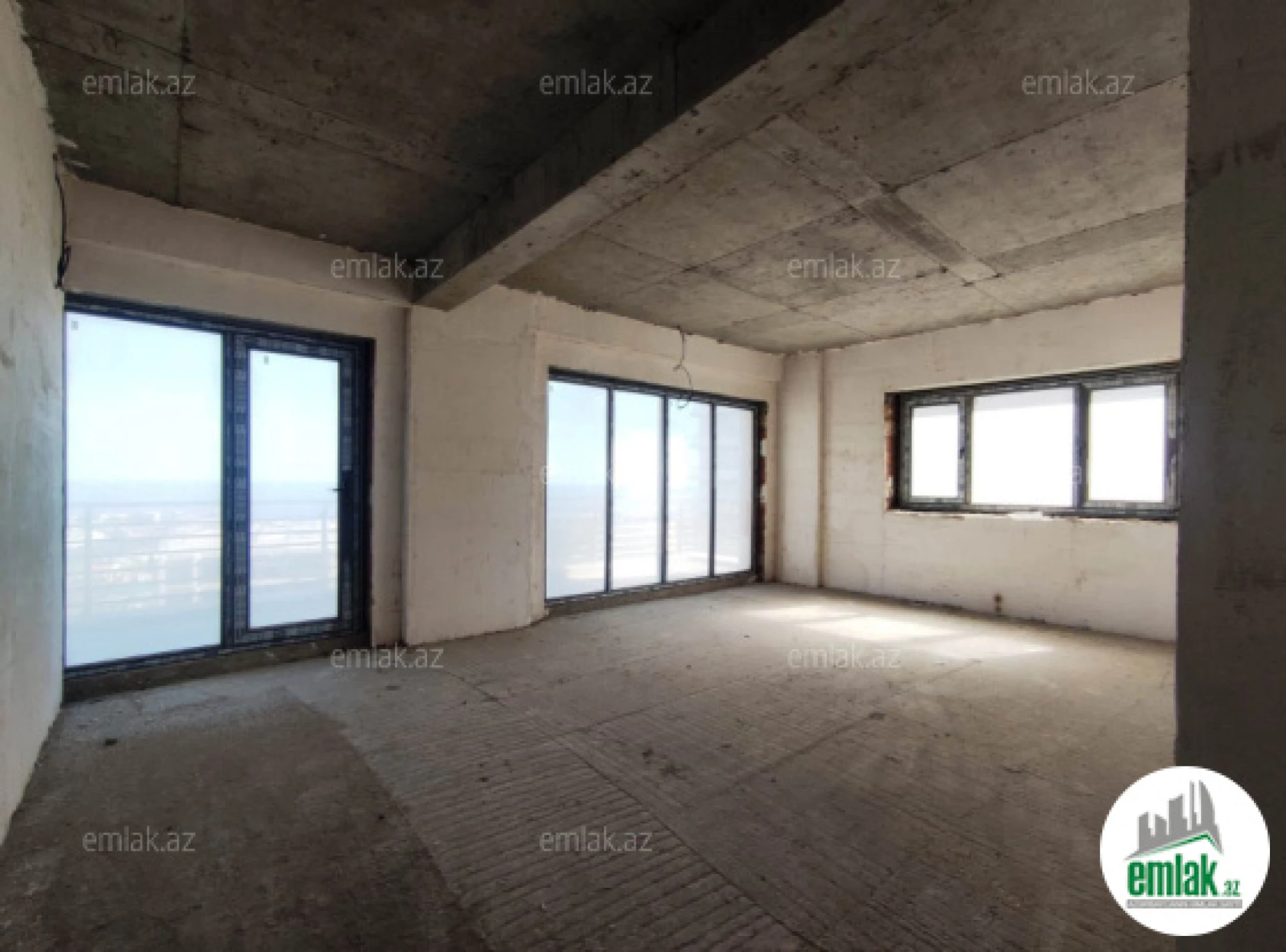 Satılır 3 otaqlı yeni tikili 163 m²