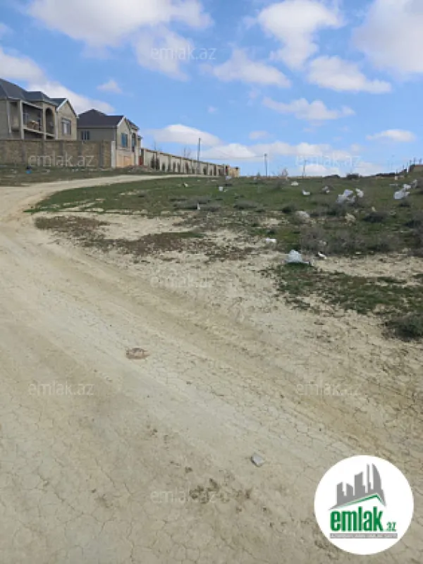 Satılır torpaq sahəsi 12 m²